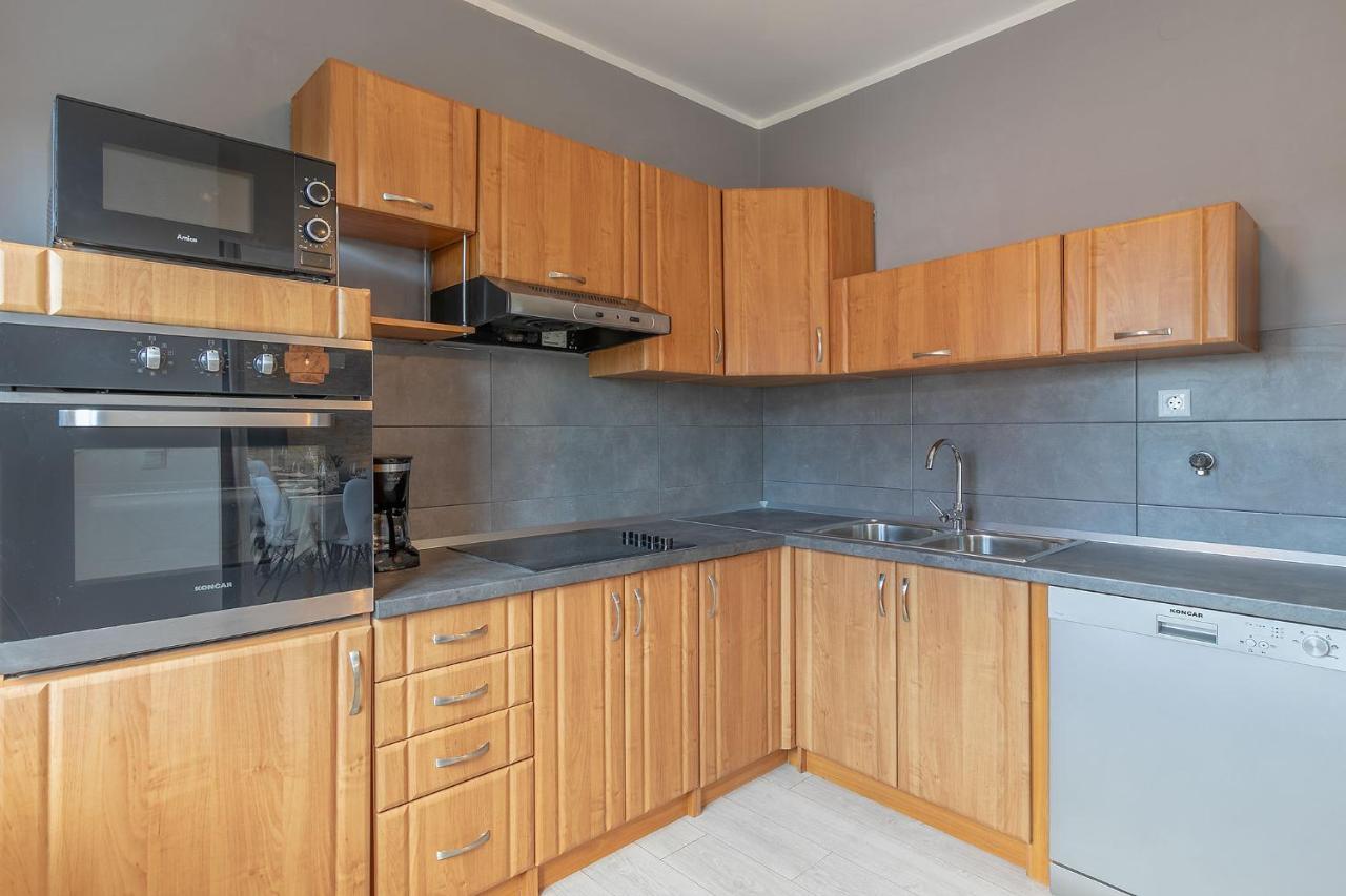 Premium 100M2 Sea View Apartment Liznjan Exterior photo